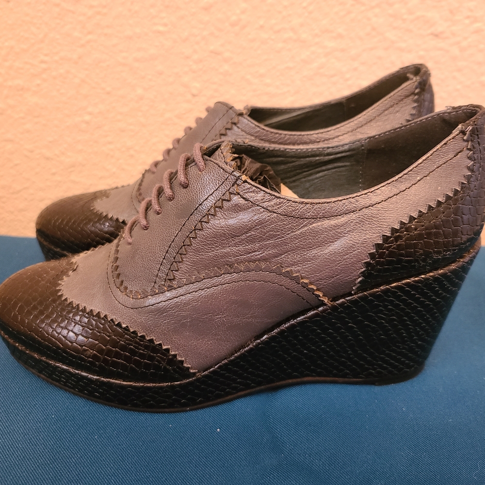 Re-mix Vintage Shoes Black/Grey Faux Snakeskin Wedge Reproduction Vintage Size 6